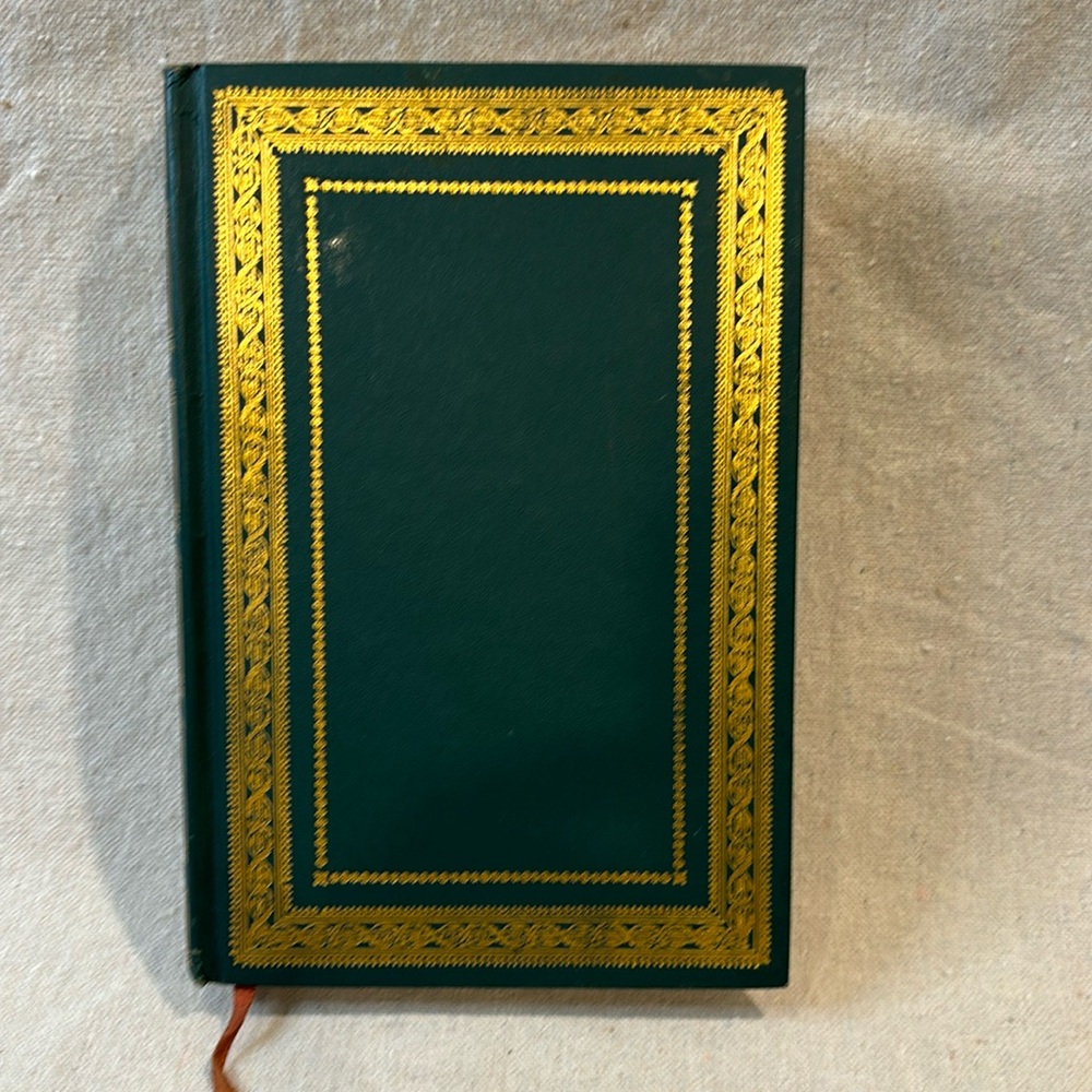 Vintage excellent condition Alice in Wonderland